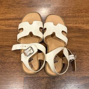 Art Class White Kids Sandals with Buckle